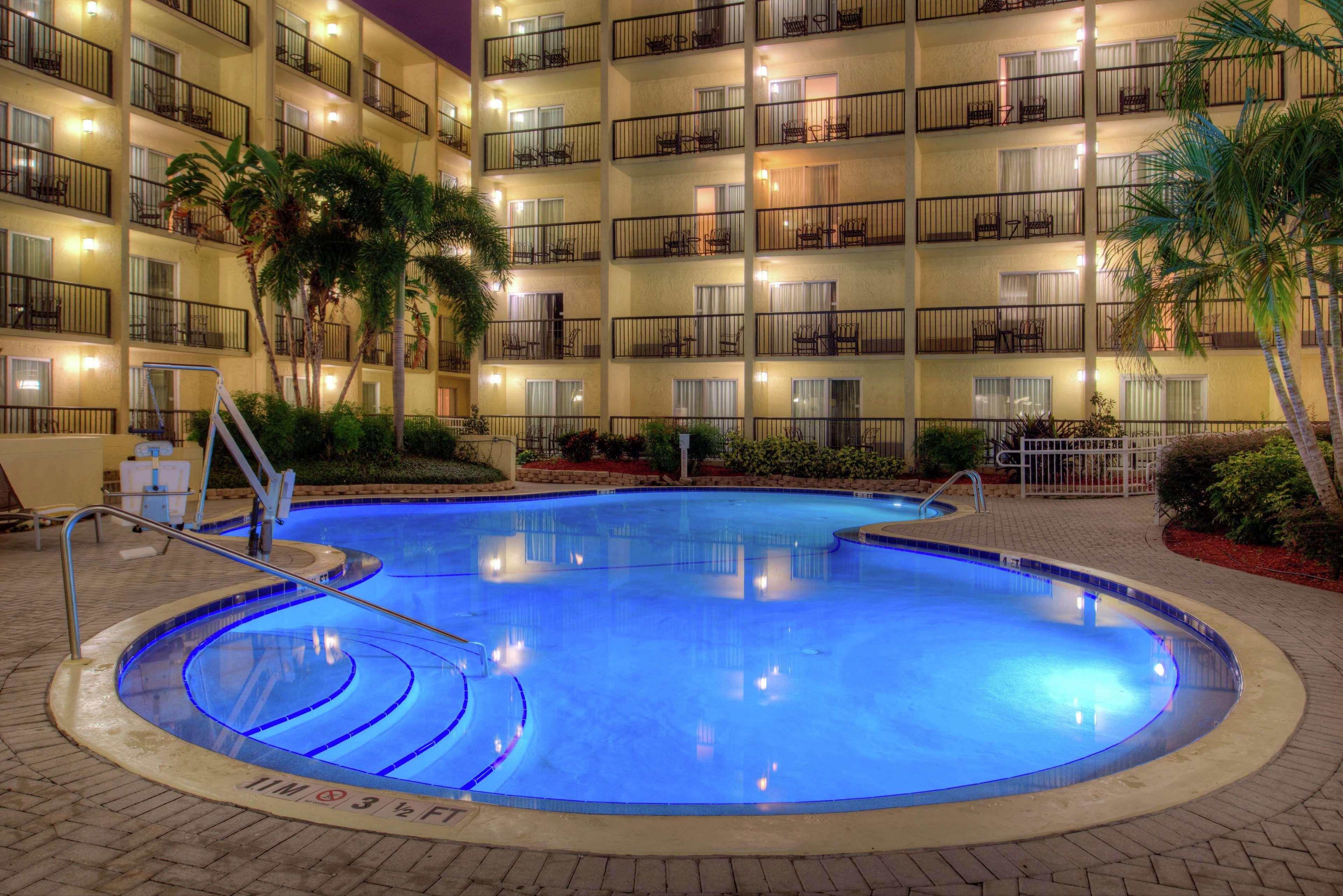 Doubletree By Hilton Airport-westshore
